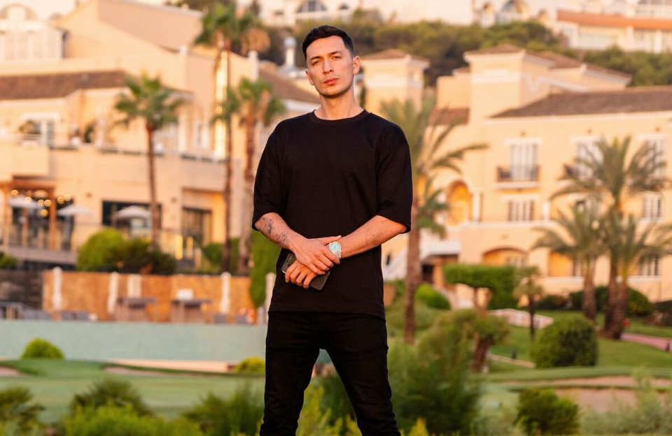 Luke Belmar biography